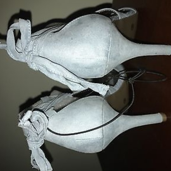 Laced up baby blue heels new size 7 - Picture 5 of 8