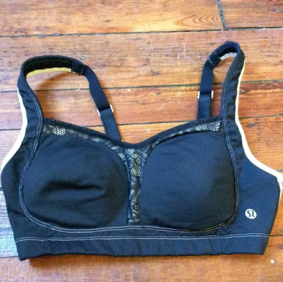 lululemon athletica Other - Lululemon ta ta tamer 38C  EUC