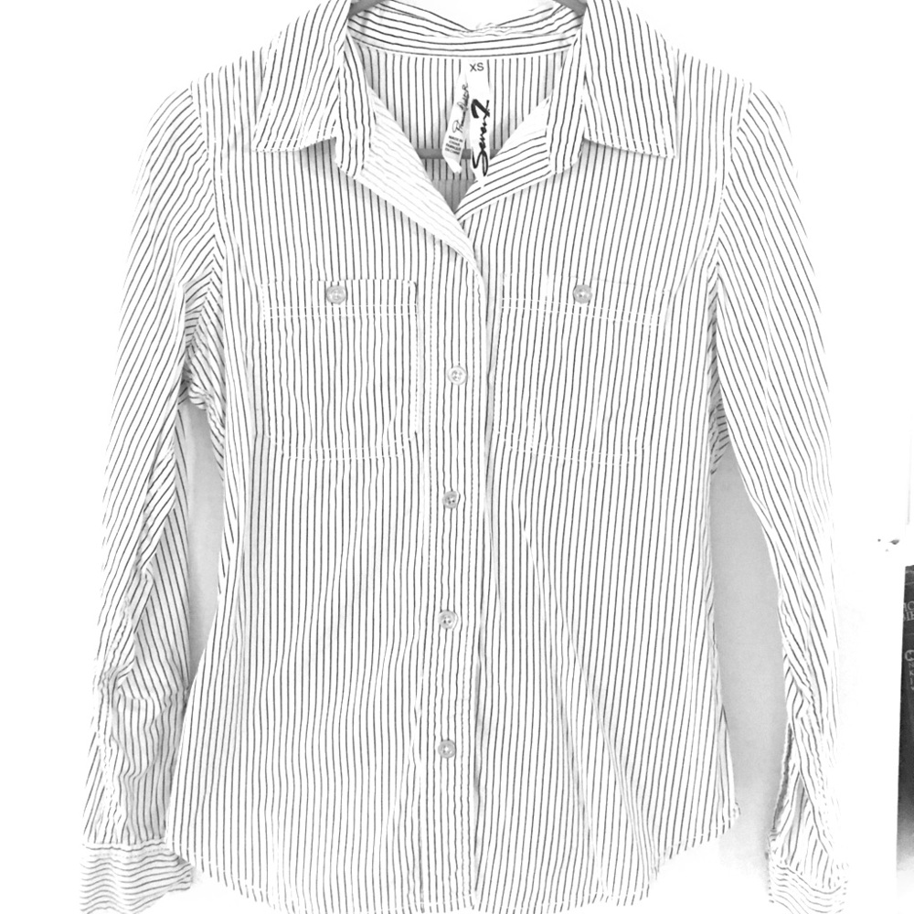 Button down striped blouse. Sleeves roll up. New