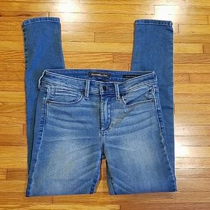 Abercrombie & Fitch jeans