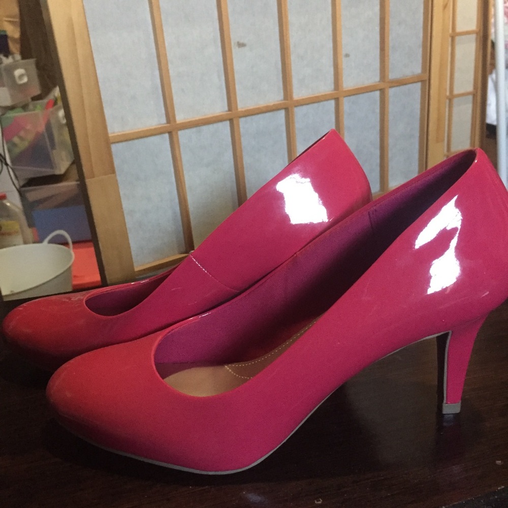 BOGO FREE Pink Pumps Brand New
