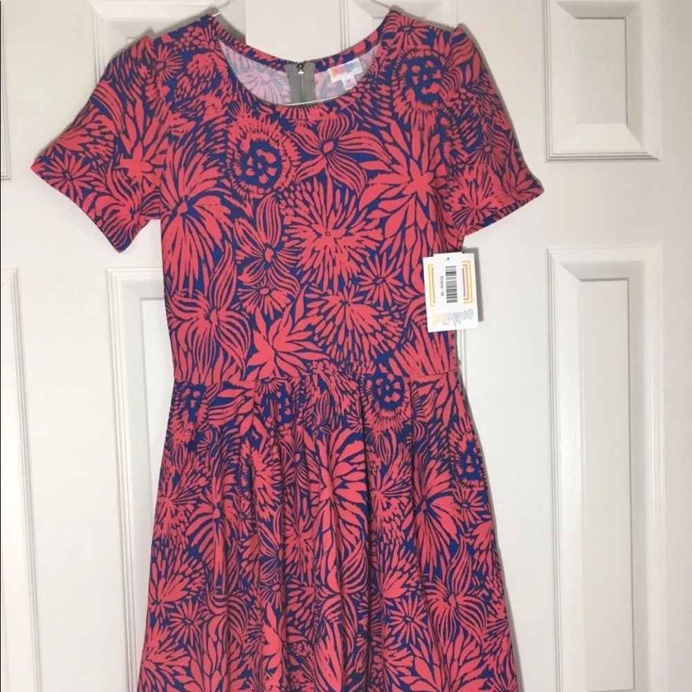 Lularoe Amelia