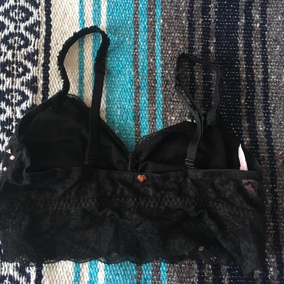 Pink Victoria's Secret Black Lace Bralette Small - Picture 2 of 5