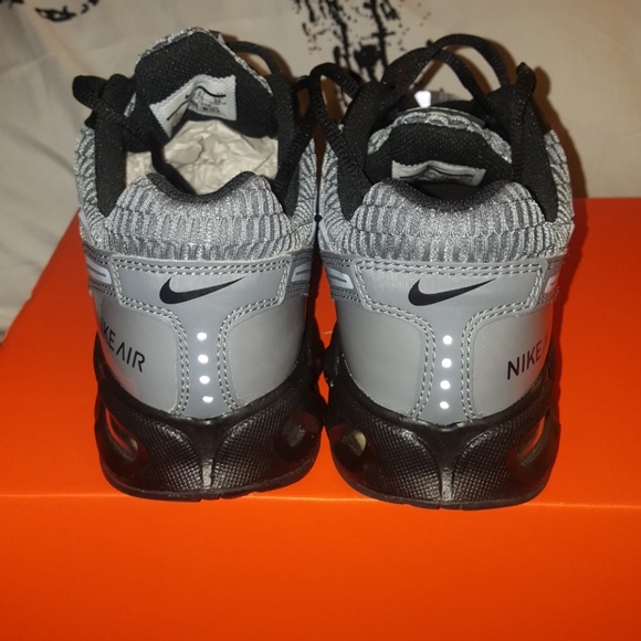 Brand new Nike TORCH4 main image 5