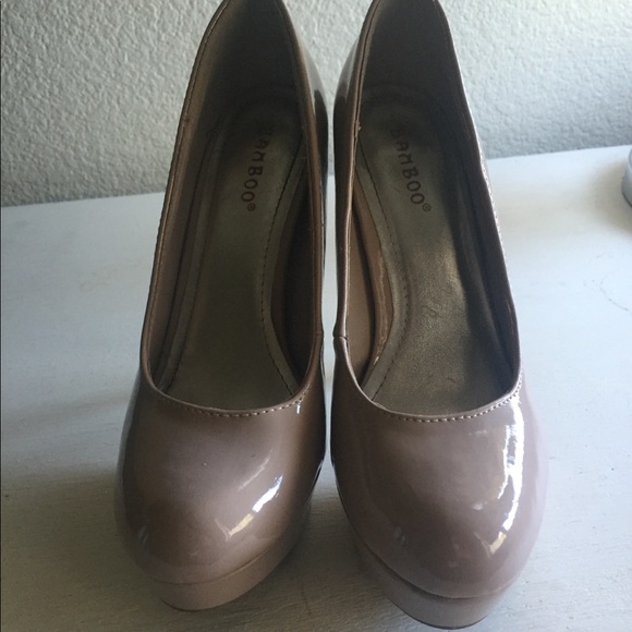 Nude heels - Picture 2 of 3