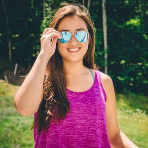 Meet your Posher, Helen