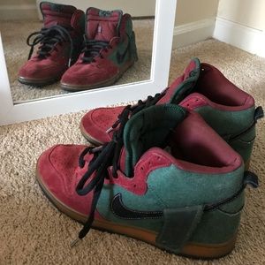 Limited edition Nike SB high tops