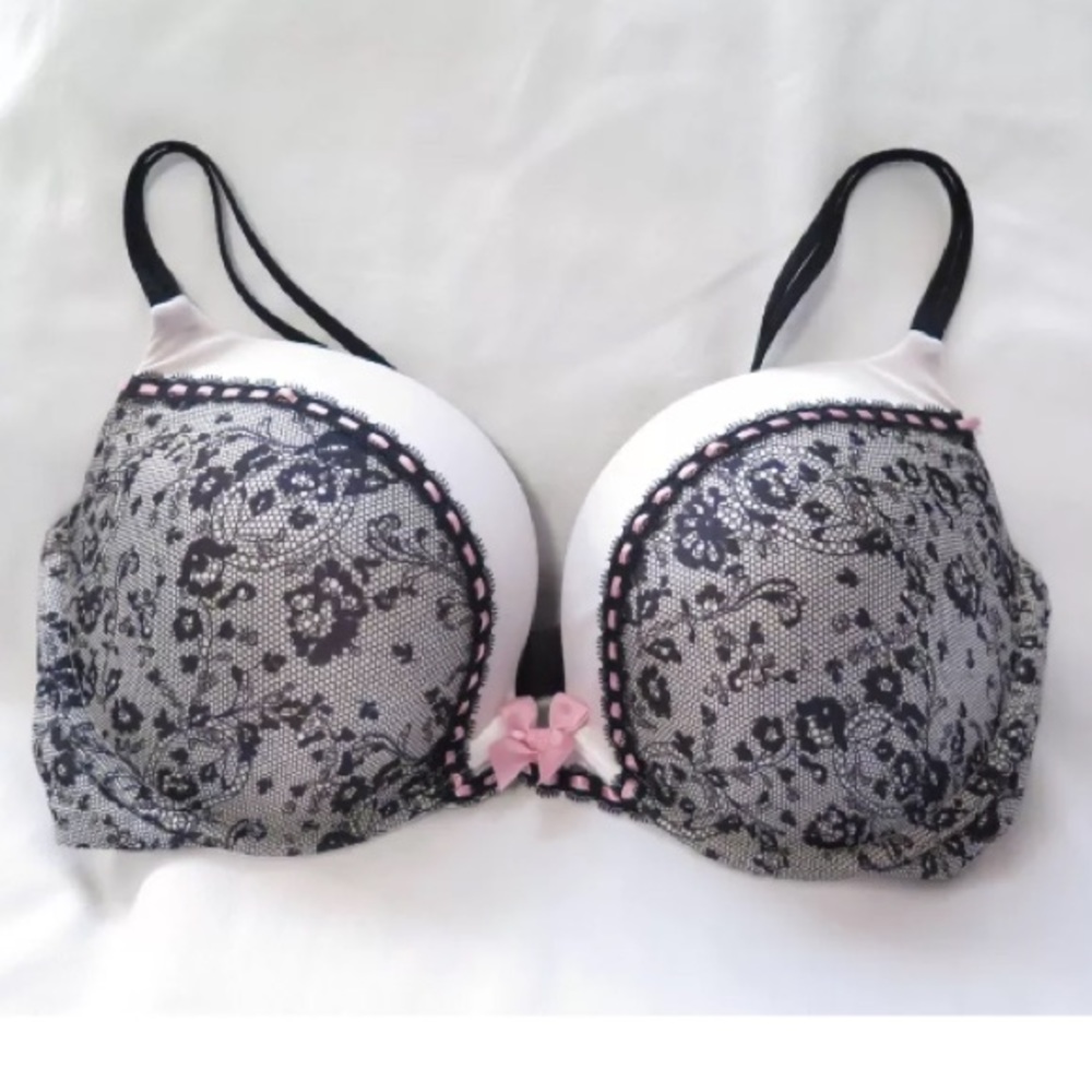 Victoria's Secret very sexy push-up