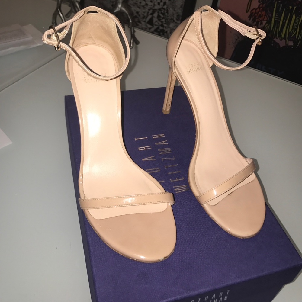 NUDISTSONG STUART WEITZMAN  SHOES