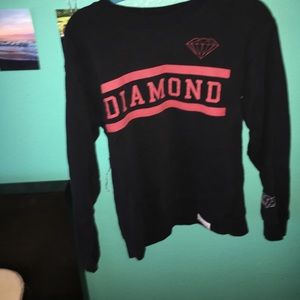 Diamond crew neck