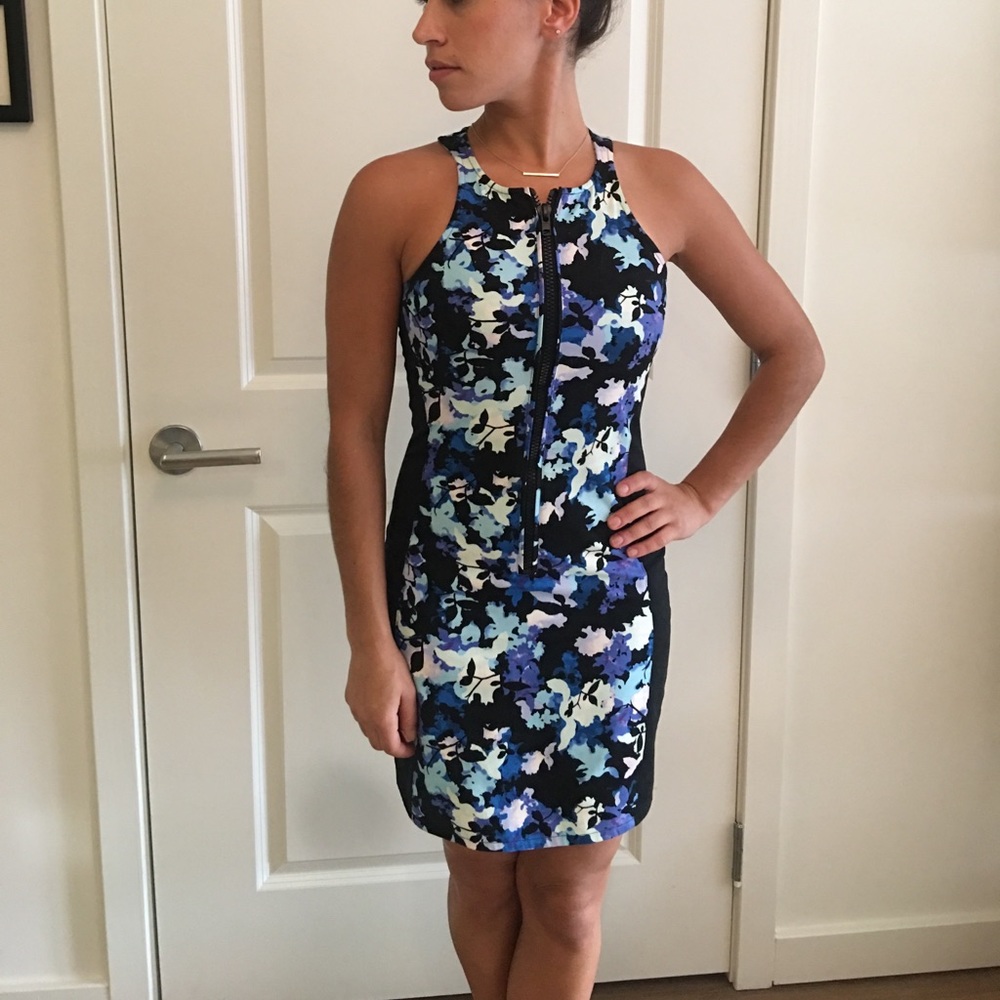 StyleStalker Sheath Floral Dress