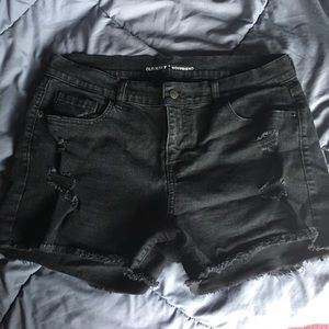 Black Boyfriend Shorts