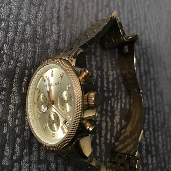 Michael Kors Watch - Picture 2 of 4