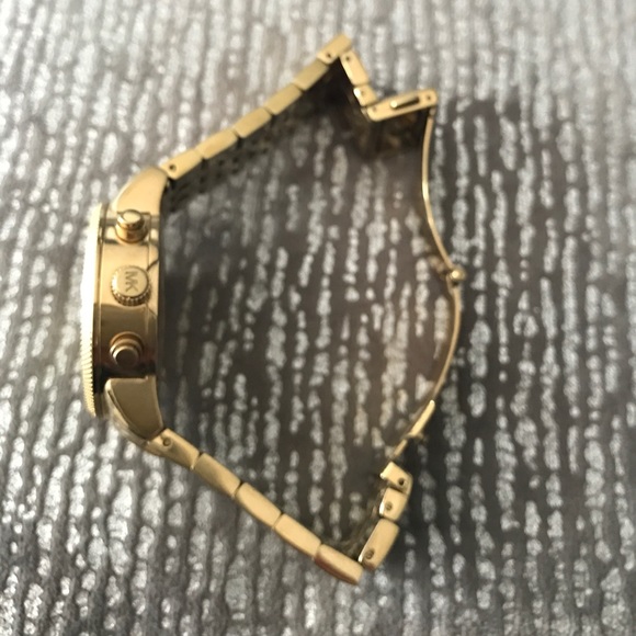 Michael Kors Watch - Picture 3 of 4