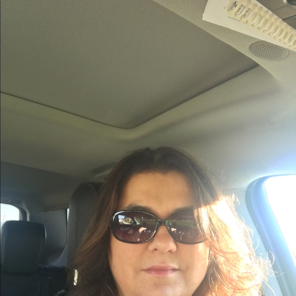 Meet your Posher, Kim