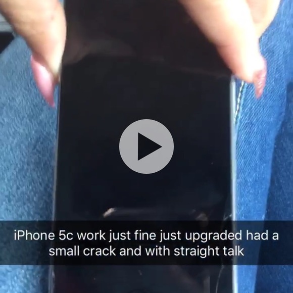 iPhone 5c - Picture 2 of 4