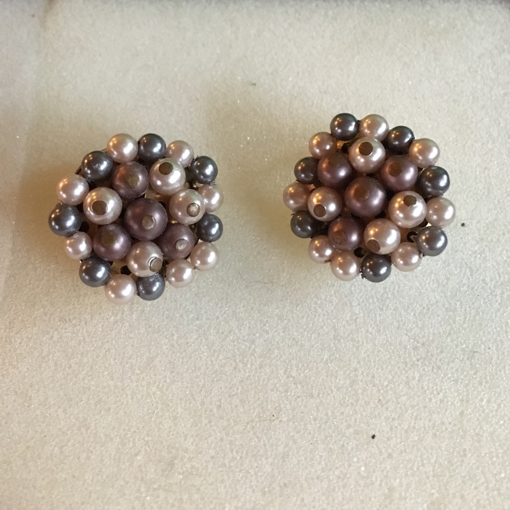 50s-60s Vintage Clip-on beaded earrings