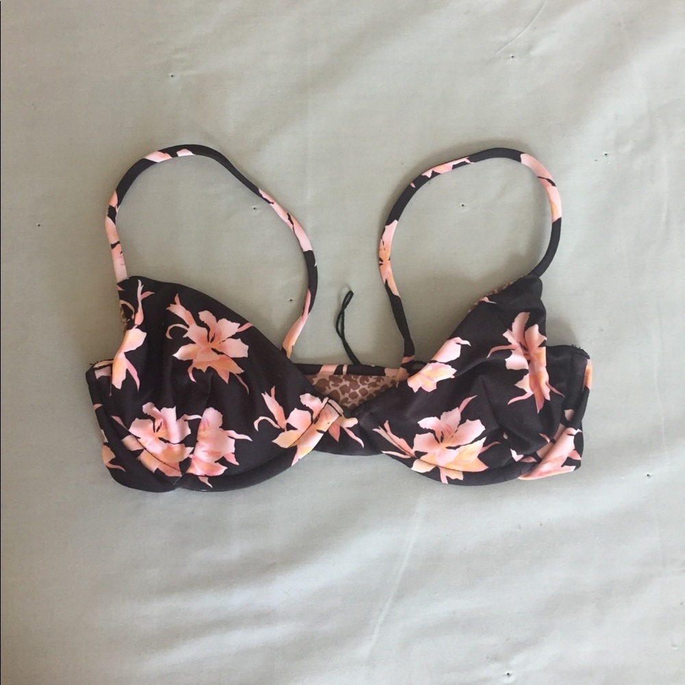 ACACIA Manhattan Top in Aloha