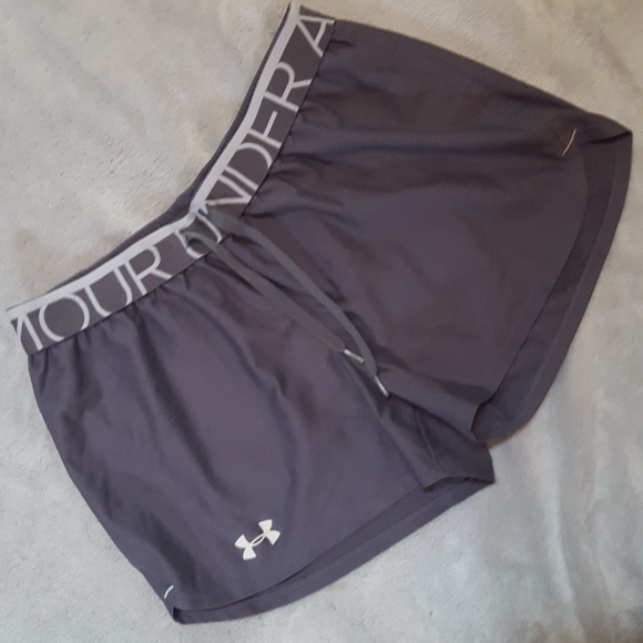 Under Armour Pants - Women's Under Armour shorts