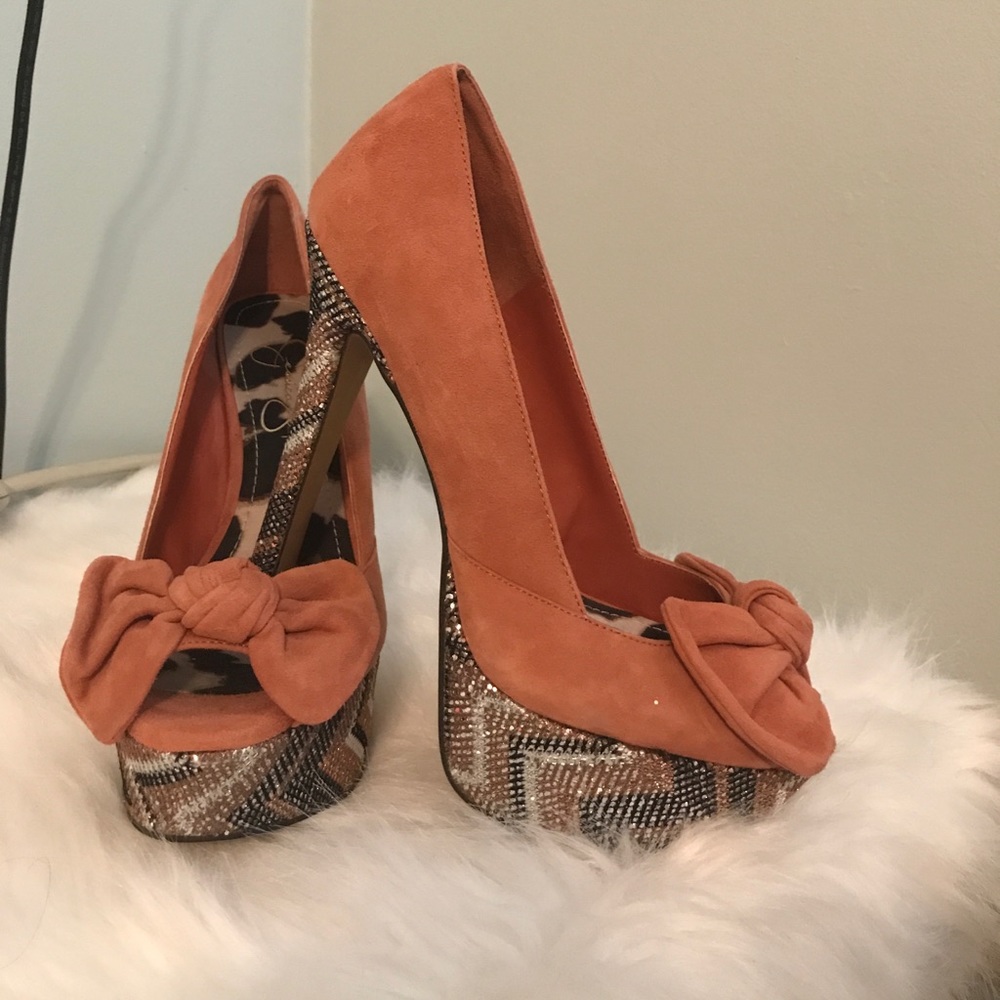 JESSICA SIMPSON GLITTER BOW STILETTO - NEVER WORN!