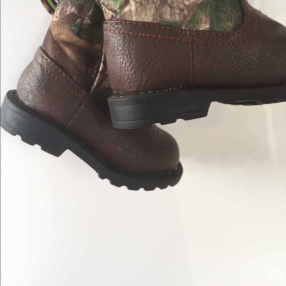 healthtex Shoes Healthtex Babyinfant Camo Velcro Boots Size 2 New