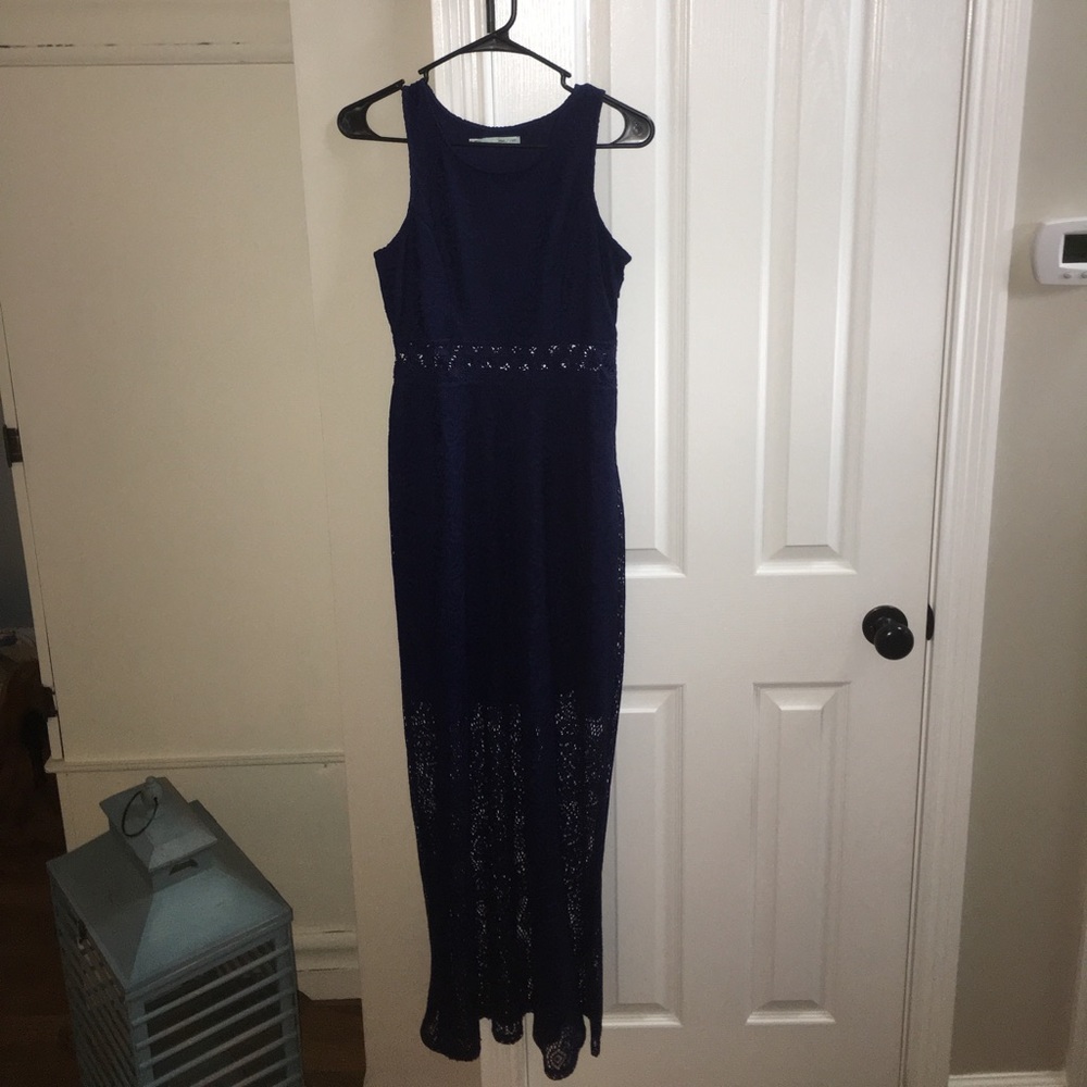 Sundress - Picture 3 of 3