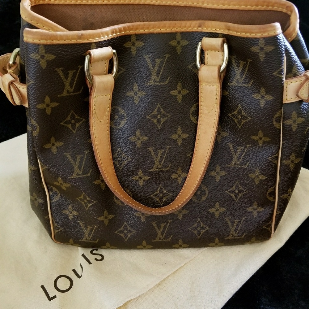 Authentic Louis vuitton batignolles