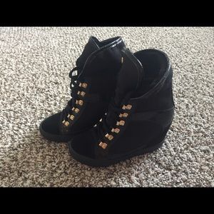 ALDO fur tennis shoe wedges