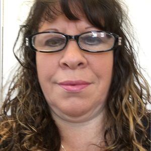 Meet your Posher, Anne