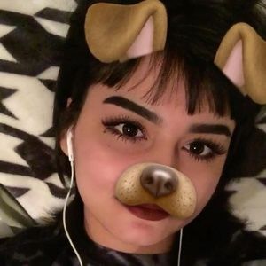 Meet your Posher, Edith