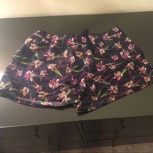 Patagonia floral baggies shorts