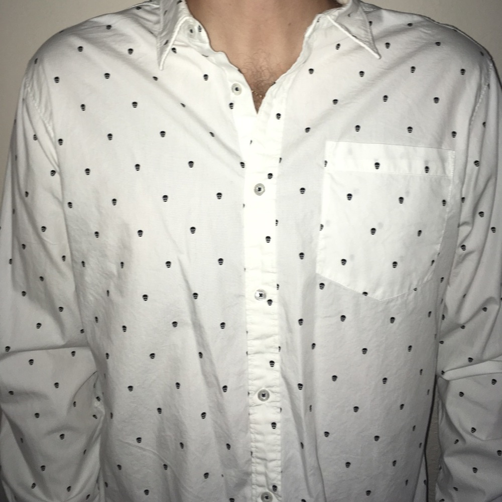 Mens button down shirt with skull detail