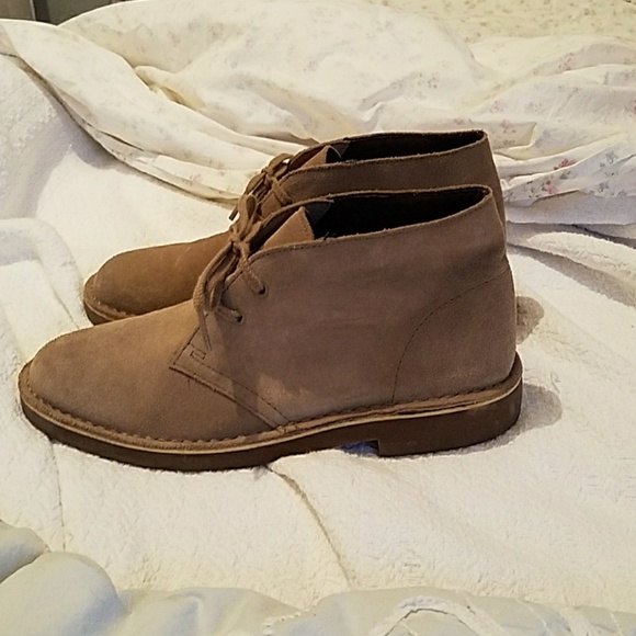 Clarks - Picture 2 of 4