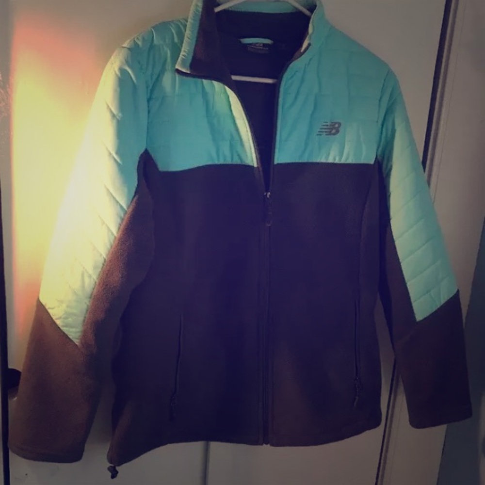 New Balance Women's Jacket Size XL