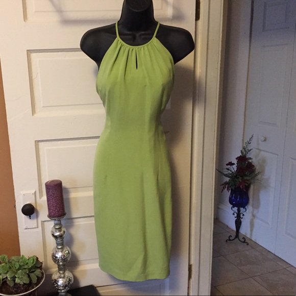 Women size 6 dress green silk sexy sleeveless - Picture 1 of 3