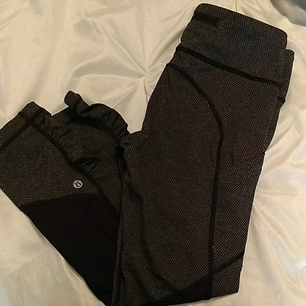 Womens Lululemon Crops