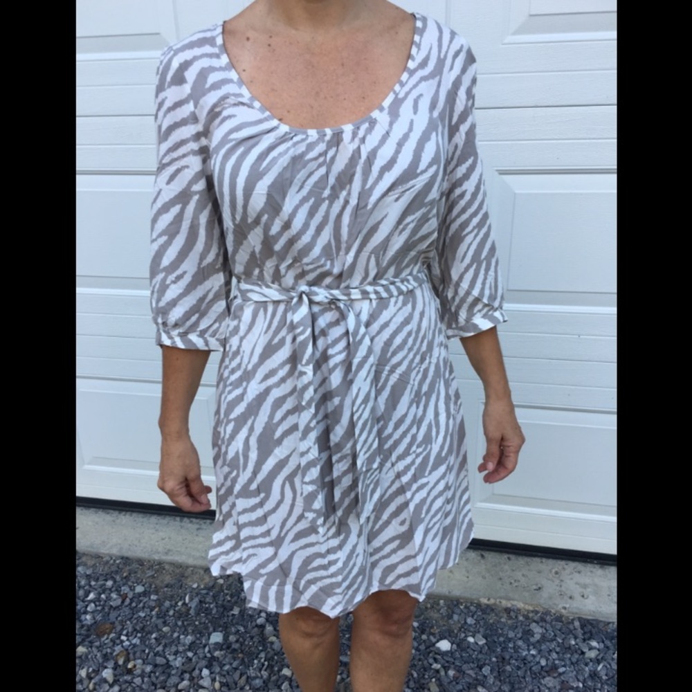 Lightweight beautiful zebra patterned dress