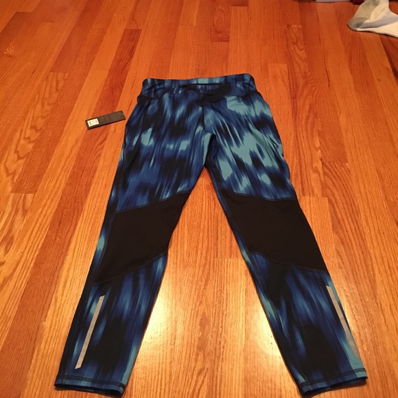 NWT Old Navy activewear leggings - Picture 4 of 5