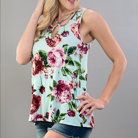 << Pretty as a Rose Criss Cross Front Mint Tank >> - Picture 7 of 7