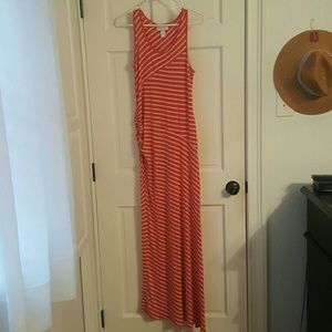 Jessica Simpson Maternity Dress