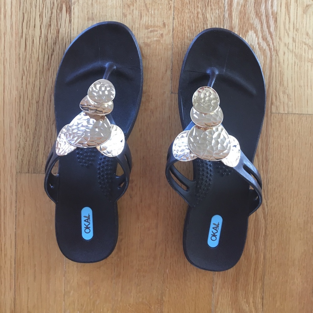 Women’s shoes