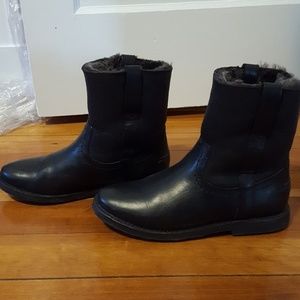 Frye shearling lined boots