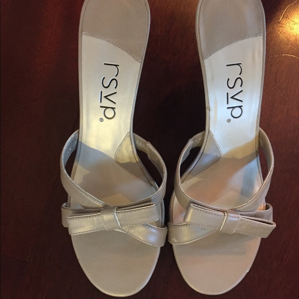 Size 9.5 W Dress Sandals