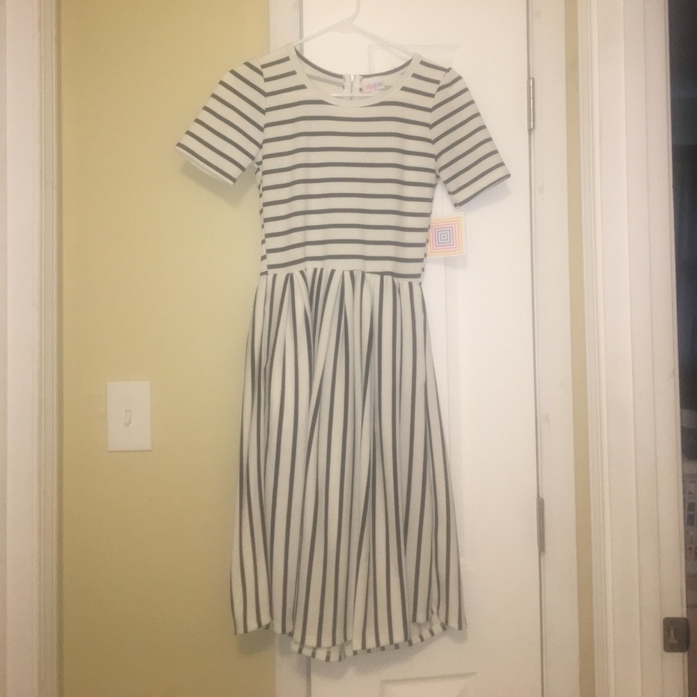 LuLaRoe Amelia dress