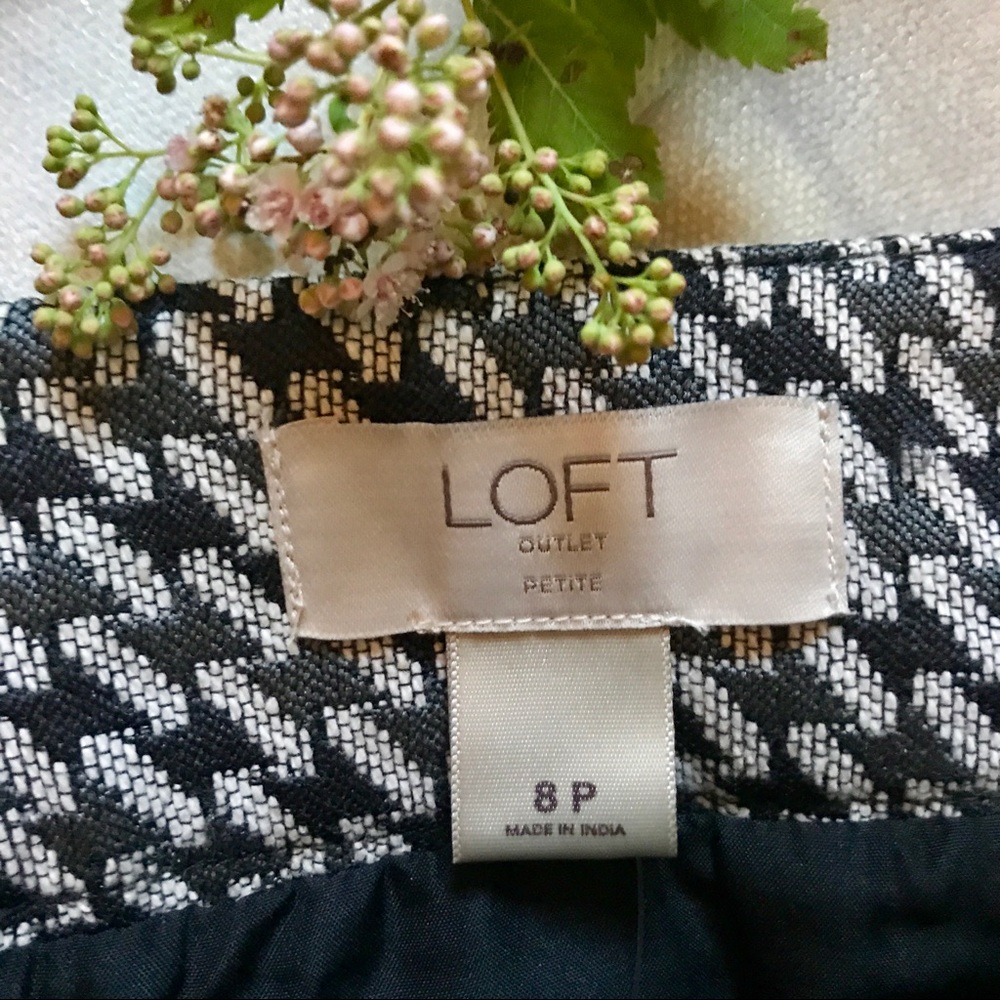 💥sold💥Houndstooth Miniskirt - Picture 2 of 4