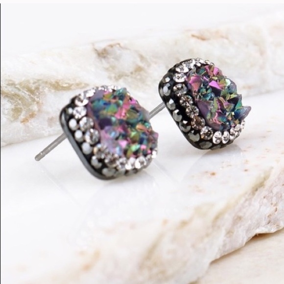 ‼️Boutique Crystal Earrings‼️ - Picture 2 of 3