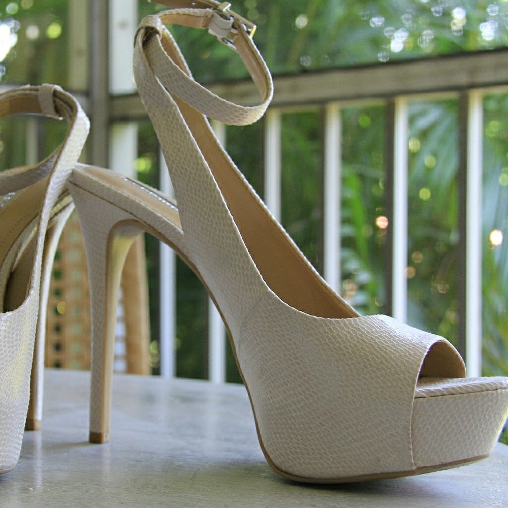 Brand new BCBGegeration heels