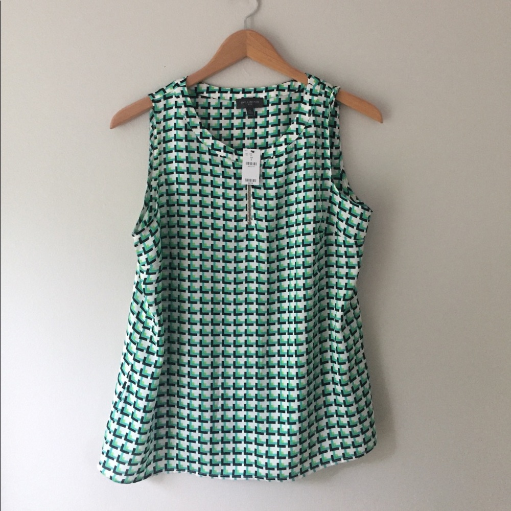 Business patterned top