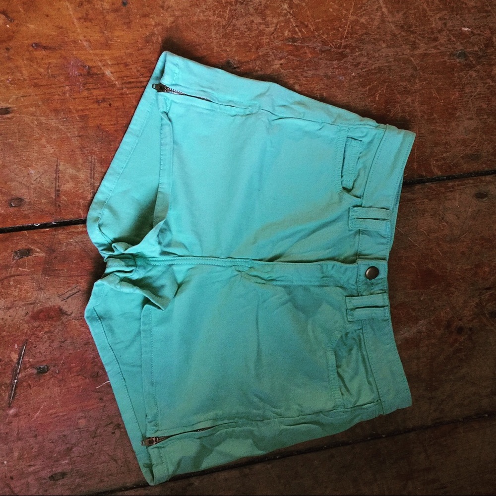 American apparel high waisted shorts