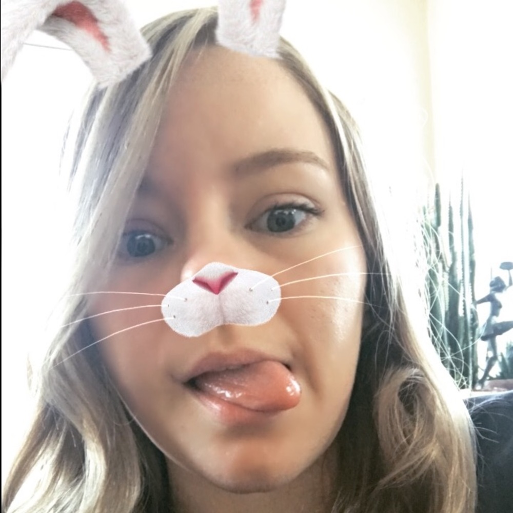Meet your Posher, Ashley